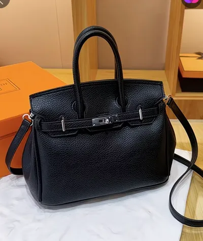 Black hand bag