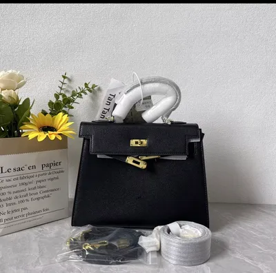 Black kelly inspo handbag medium size